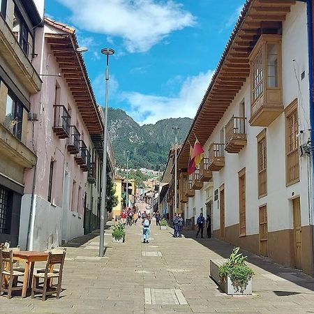 Grandioso Apartaestudio La Candelaria Богота Екстер'єр фото